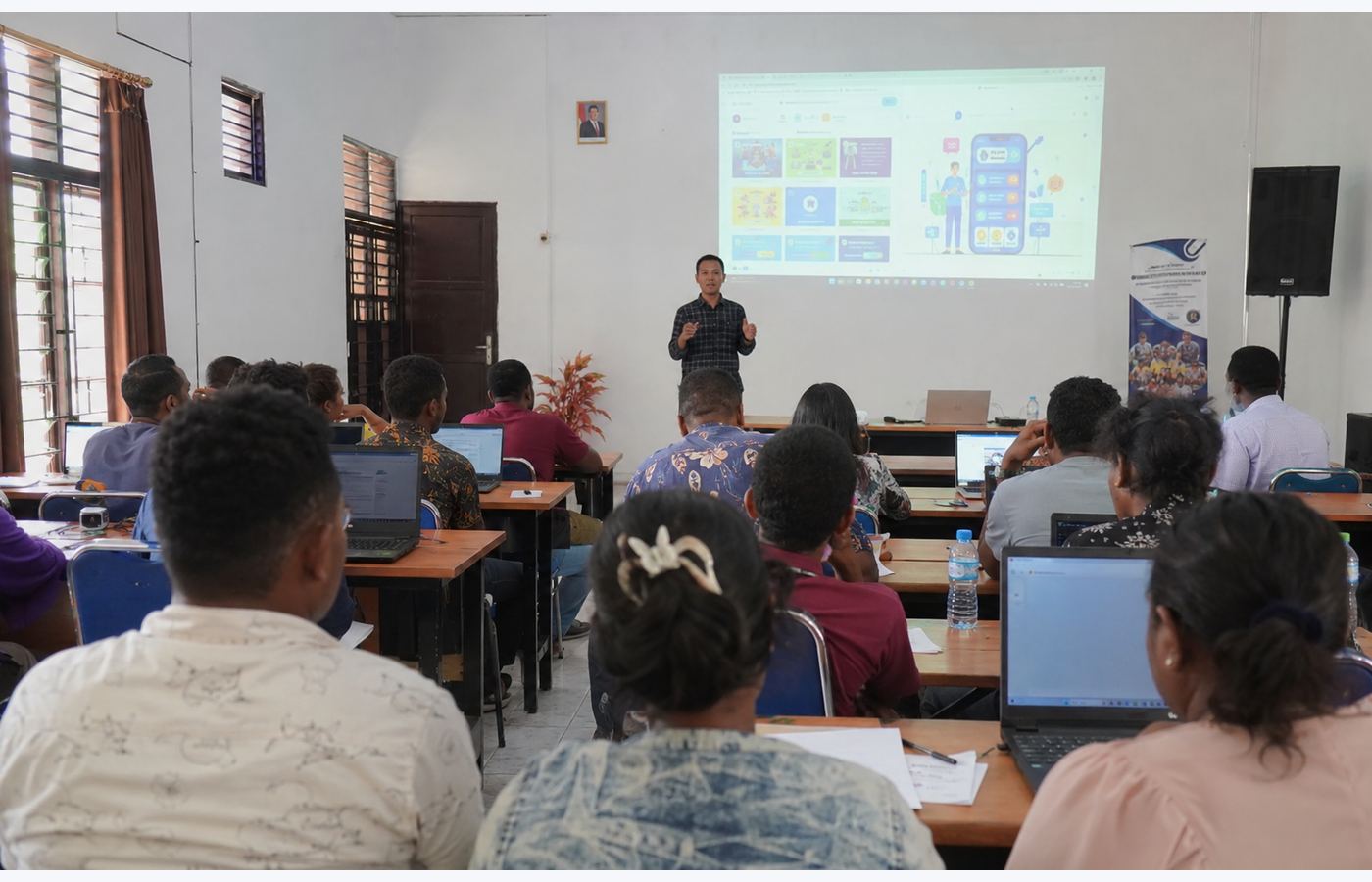 Pelatihan Digital Marketing Pelaku Ekraf